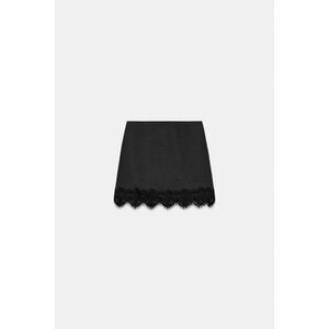 ZARA LACE HEM SKORT